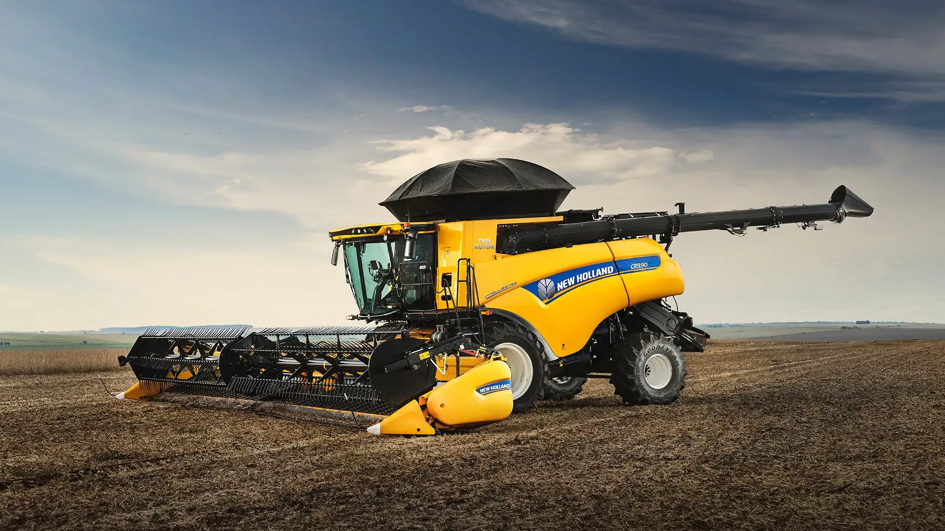 plataformas-new-holland-modelo-draper-em-campo-aberto